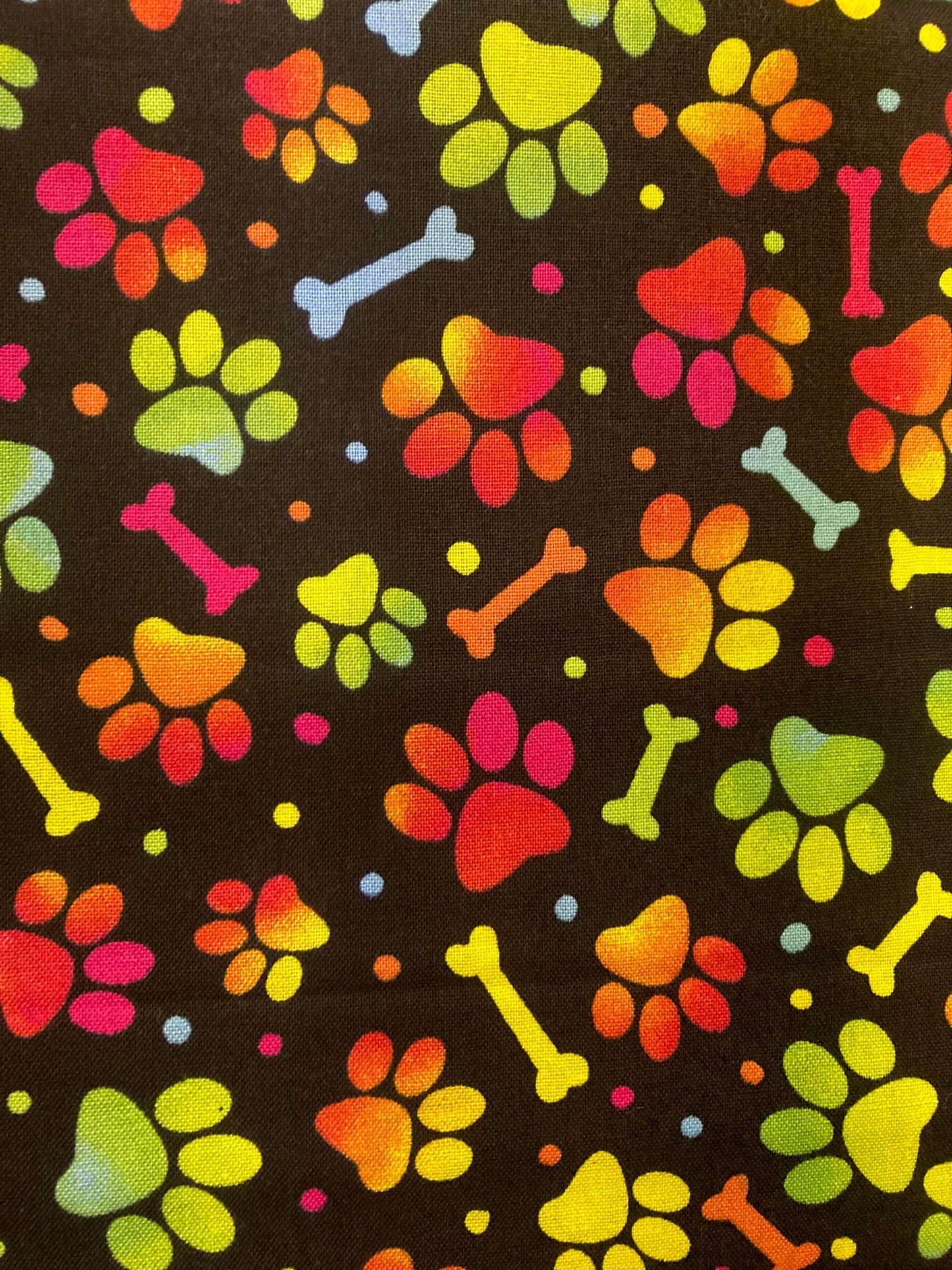 Retail-Ready Paws and Bones Bandanas 4 Pack